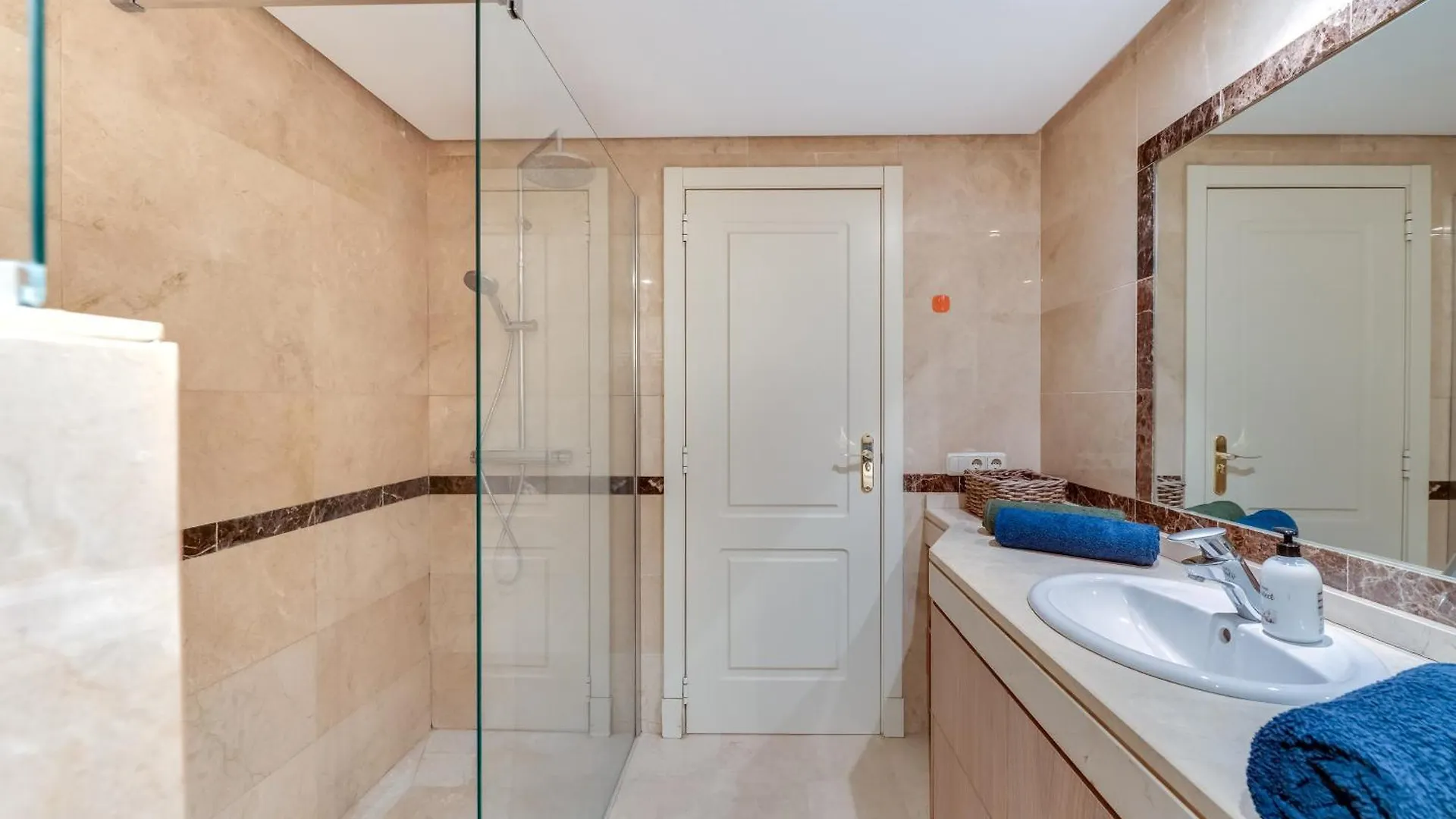 Puerto Banus Charming Apartment Marbella Spain